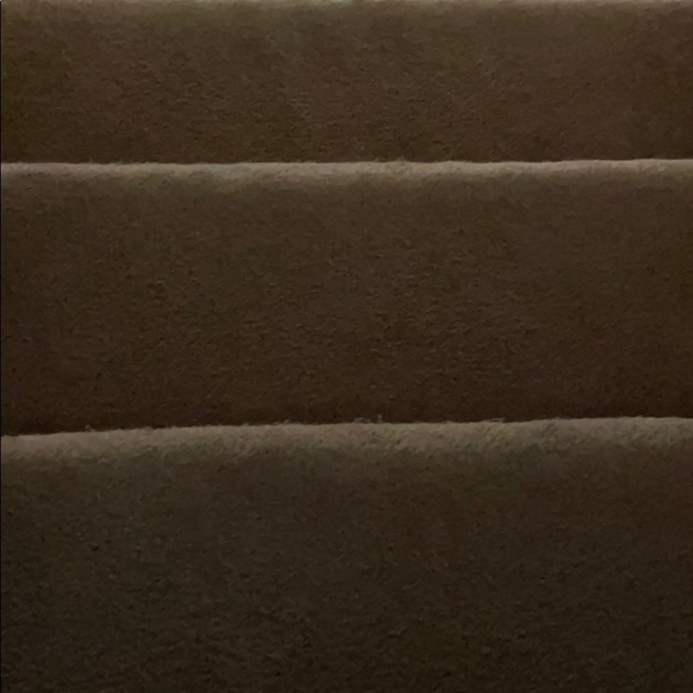 Meet your Posher, Edwin